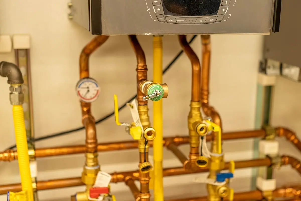 Licensed technician providing Emergency Plumbing for a homeowner in Monaca